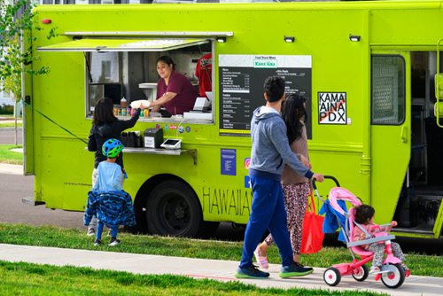 Monthly food truck night in Reed’s Crossing brings out the locals.