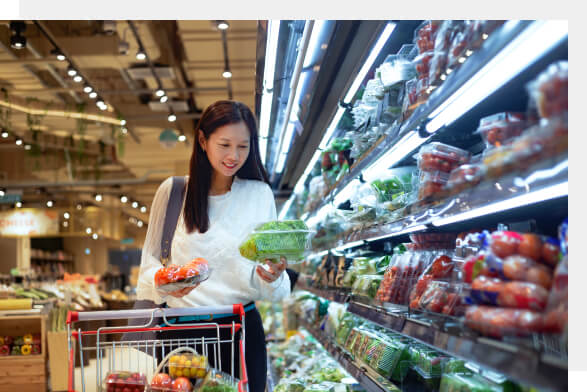 Shopping in Hillsboro, Oregon at Reed's Crossing Town Center