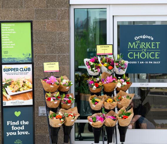 Market at Reed's Crossing in Hillsboro, Oregon